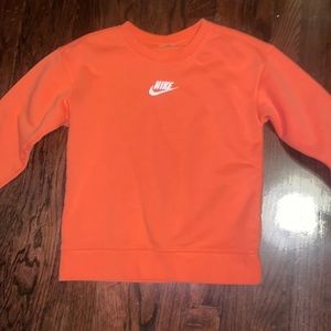 Girls, Nike sweatshirt